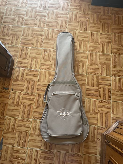 Saco para guitarra acustica