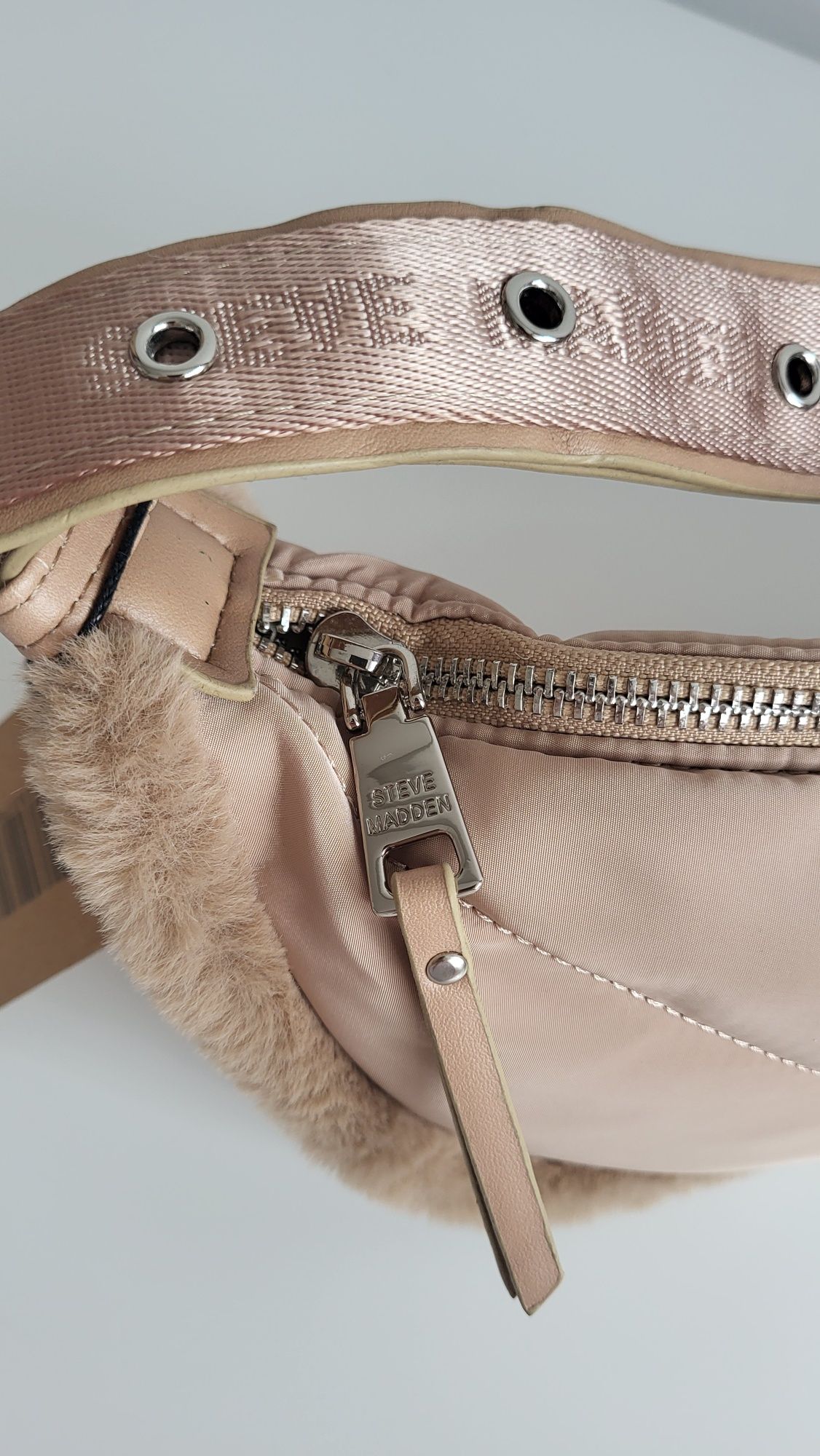 Steve Madden śliczna mała torebka nerka z futerkiem * NOWA