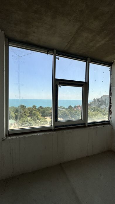 С видом на море 2 комнатная квартира без ремонта с балконом Аркадия