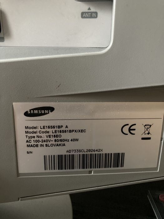 Telewizorek samsung 15 cali