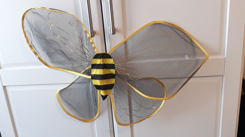 Pszczółka- strój karnawałowy dla dziewczynki