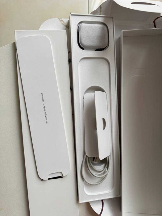 Apple Watch Series 6 (44mm Space Gray)
