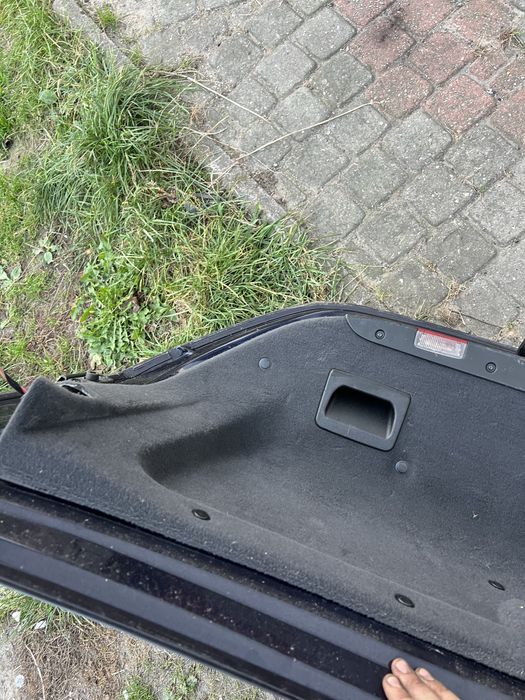 Klapa bagażnika tył tylna mercedes cls w 219 359 kompletna