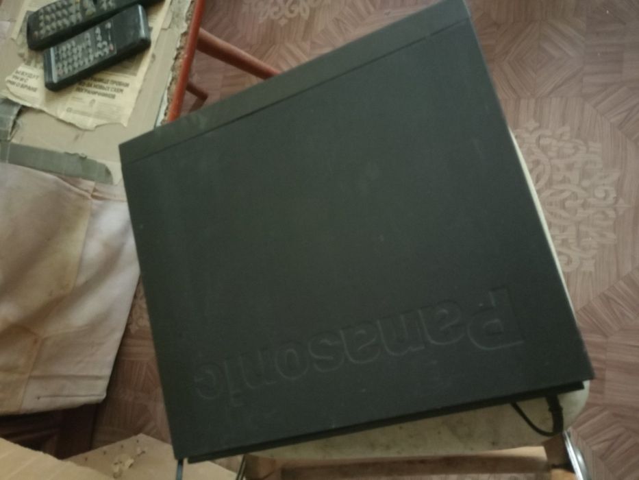 Продам рабочий видеомагнитофон Панасоник