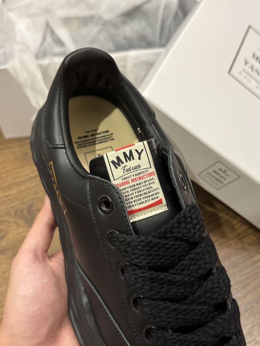 Нові Maison Mihara Yasuhiro вже в наявності в Україні