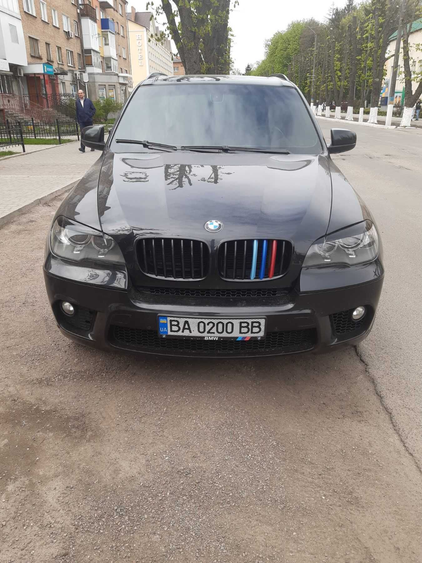 Продам BMW X5 E70