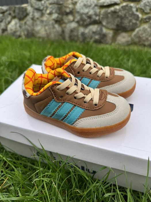 Кросівки дитячі adidas samba toy story "woody"