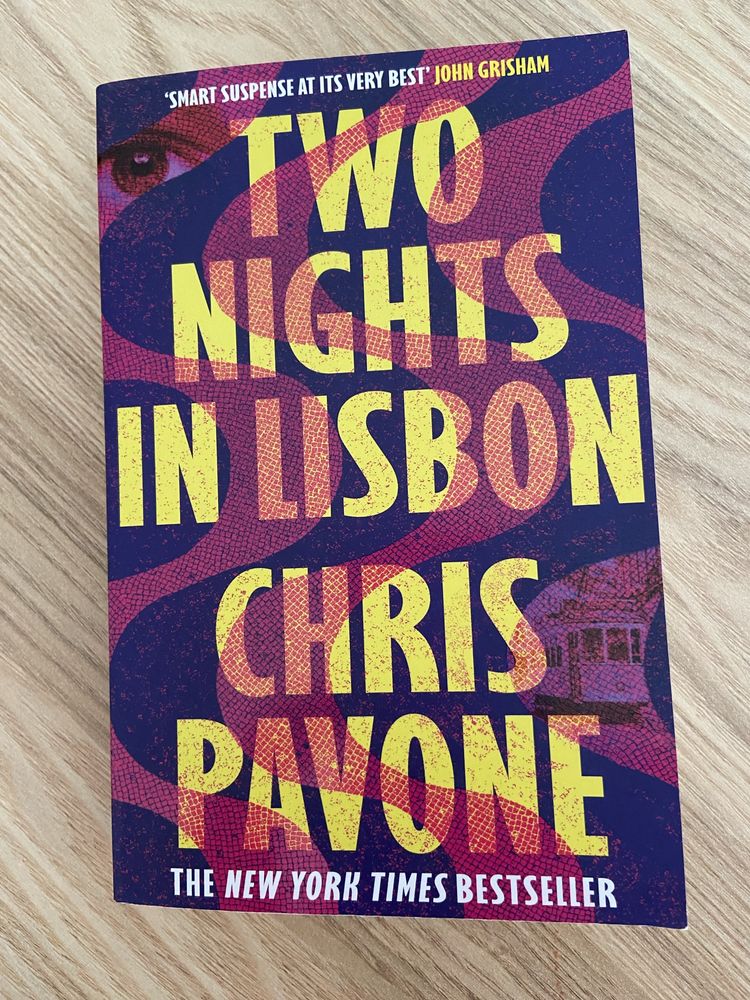 Livro Two Nights in Lisbon, Chris Pavone