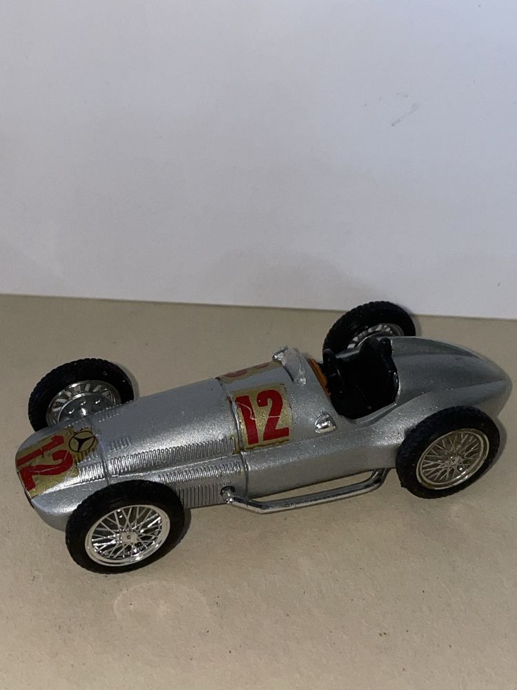 Mercedes Brumm escala 1:43