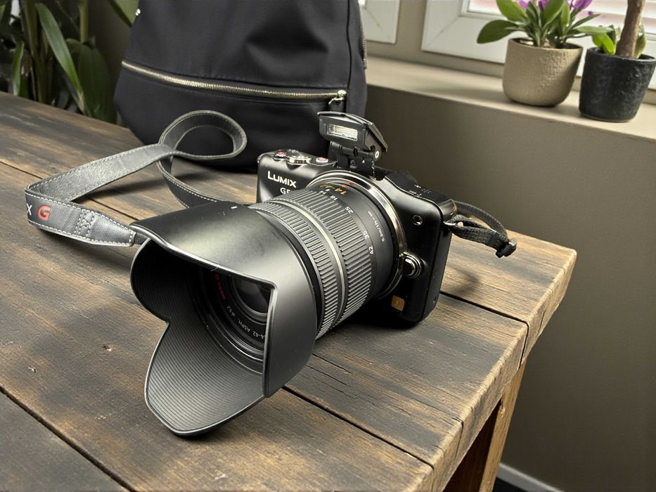 Aparat Panasonic Lumix GF3 + Obiektyw H-FS014042 Polecamy