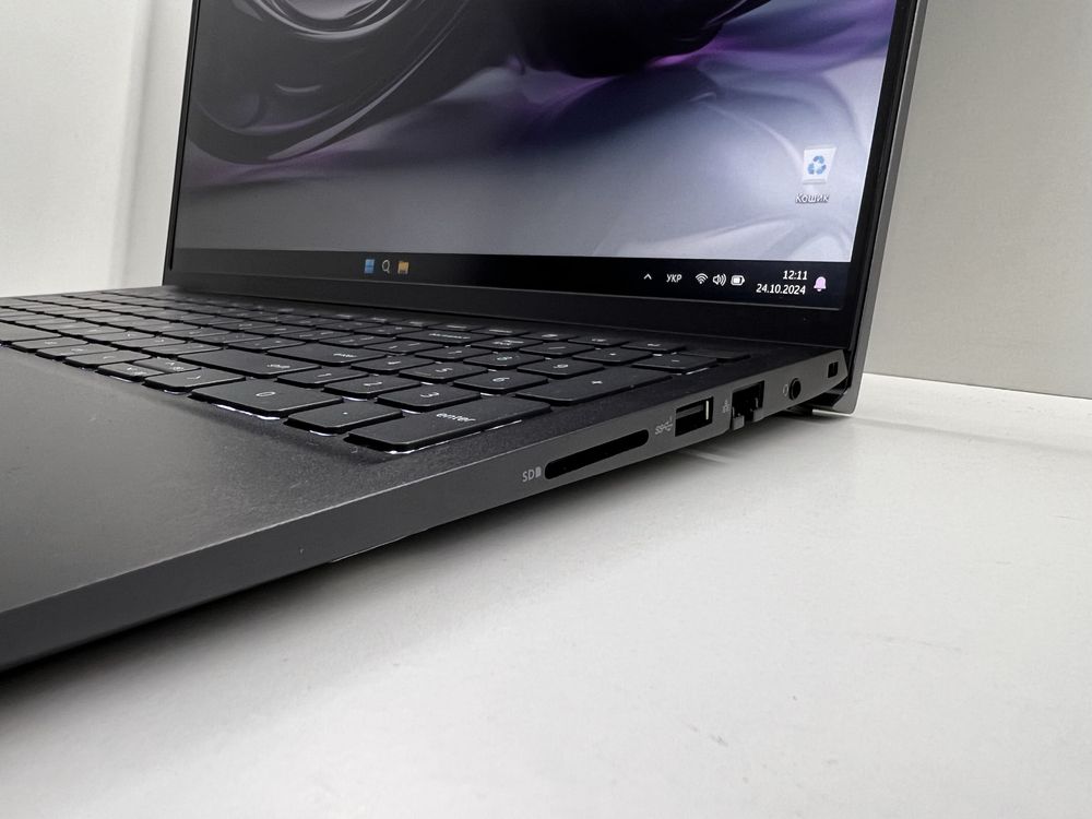 i7-11gen | IRIS Xe Graphics | 16 RAM 512 SSD | FHD | Dell Vostro 5510
