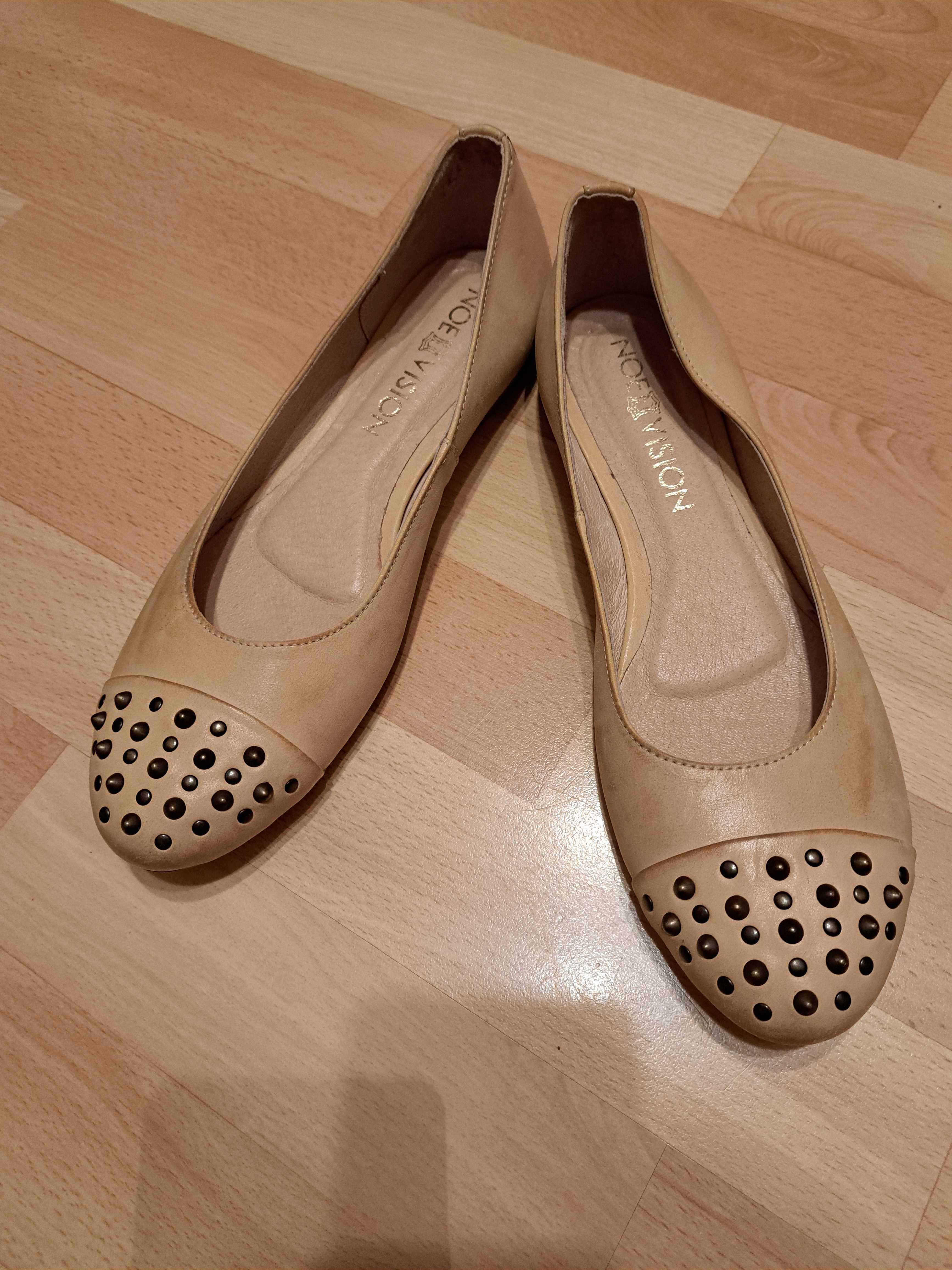 Buty roz. 42 balerinki z ćwiekami
