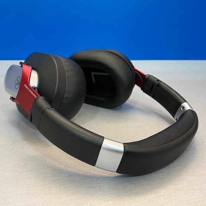 Austrian Audio Hi-X15