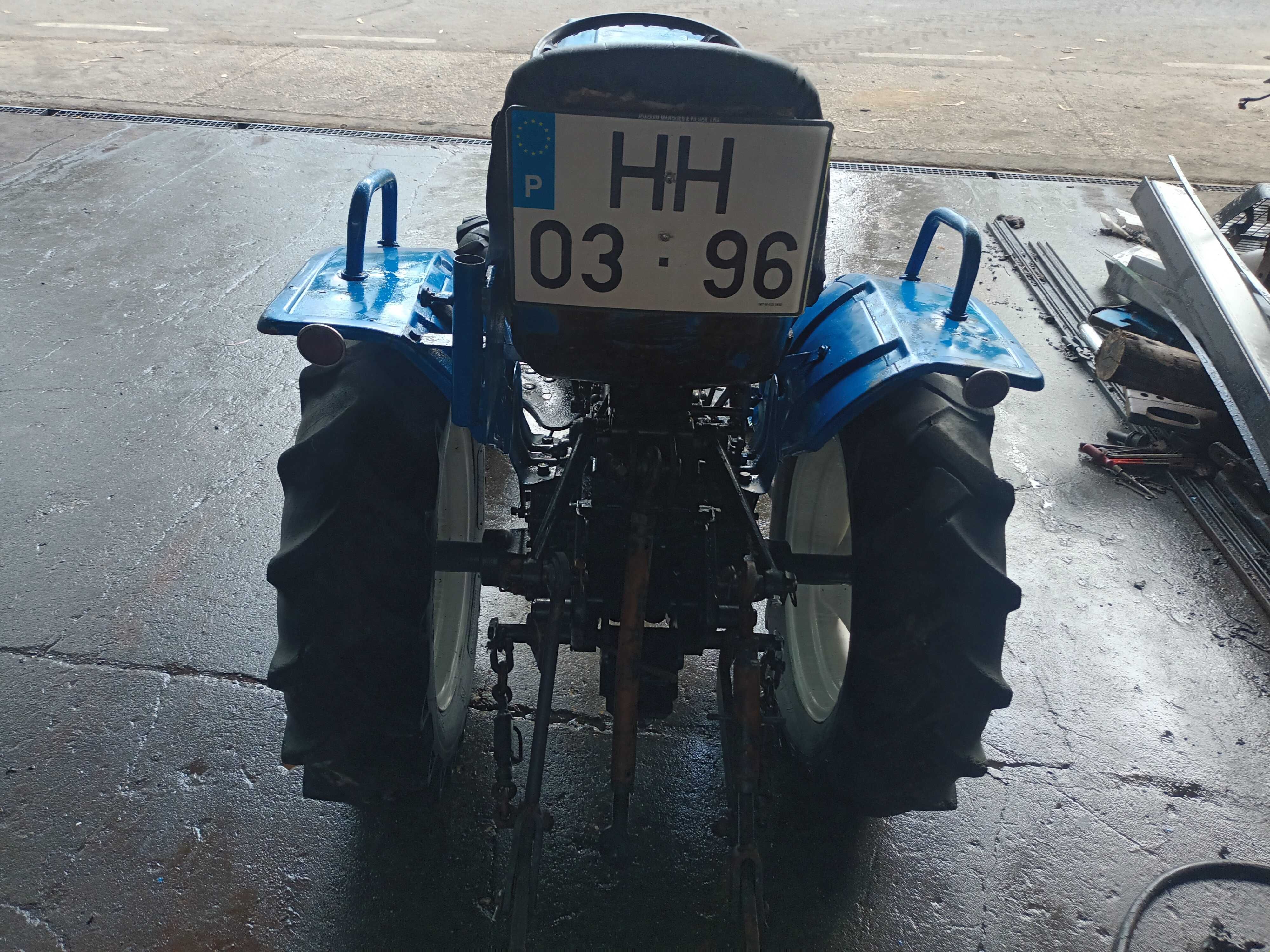Iseki 2160 4 wd 16 cv com matrícula