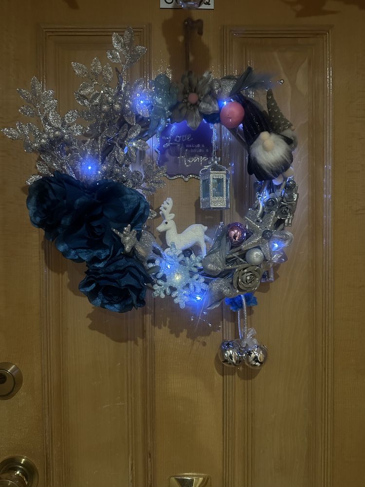 Coroa de Natal  feita á Mao tons de Azul e Prata