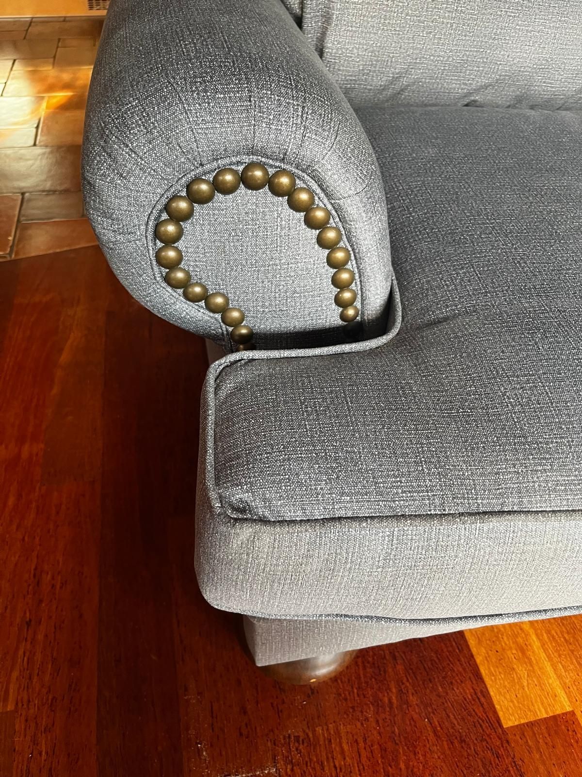 Sofa pikowana po renowacji