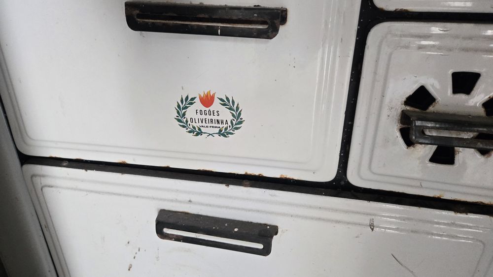 Fogão a lenha  em bom estado