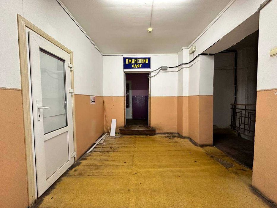 Комерційне приміщення у центрі