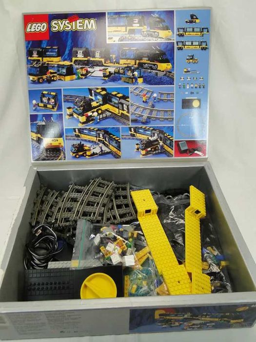 Lego 4559 Kolejka Cargo Railway 9V z instrukcją,oryginalne opakowanie