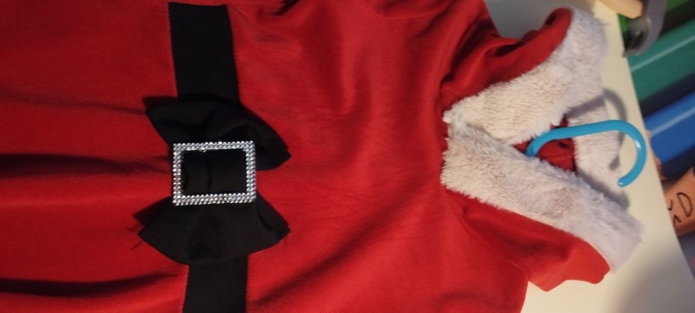 Strój mikołajki 110