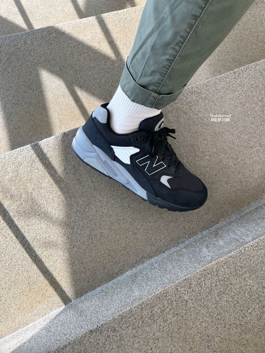 Чоловічі кросівки нб New Balance 580 MT580MDB Оригінал