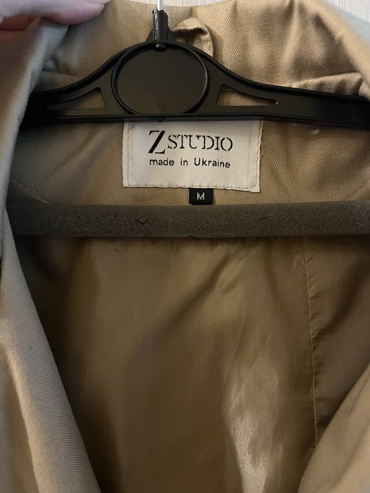 Бежевий Тренч жіночий