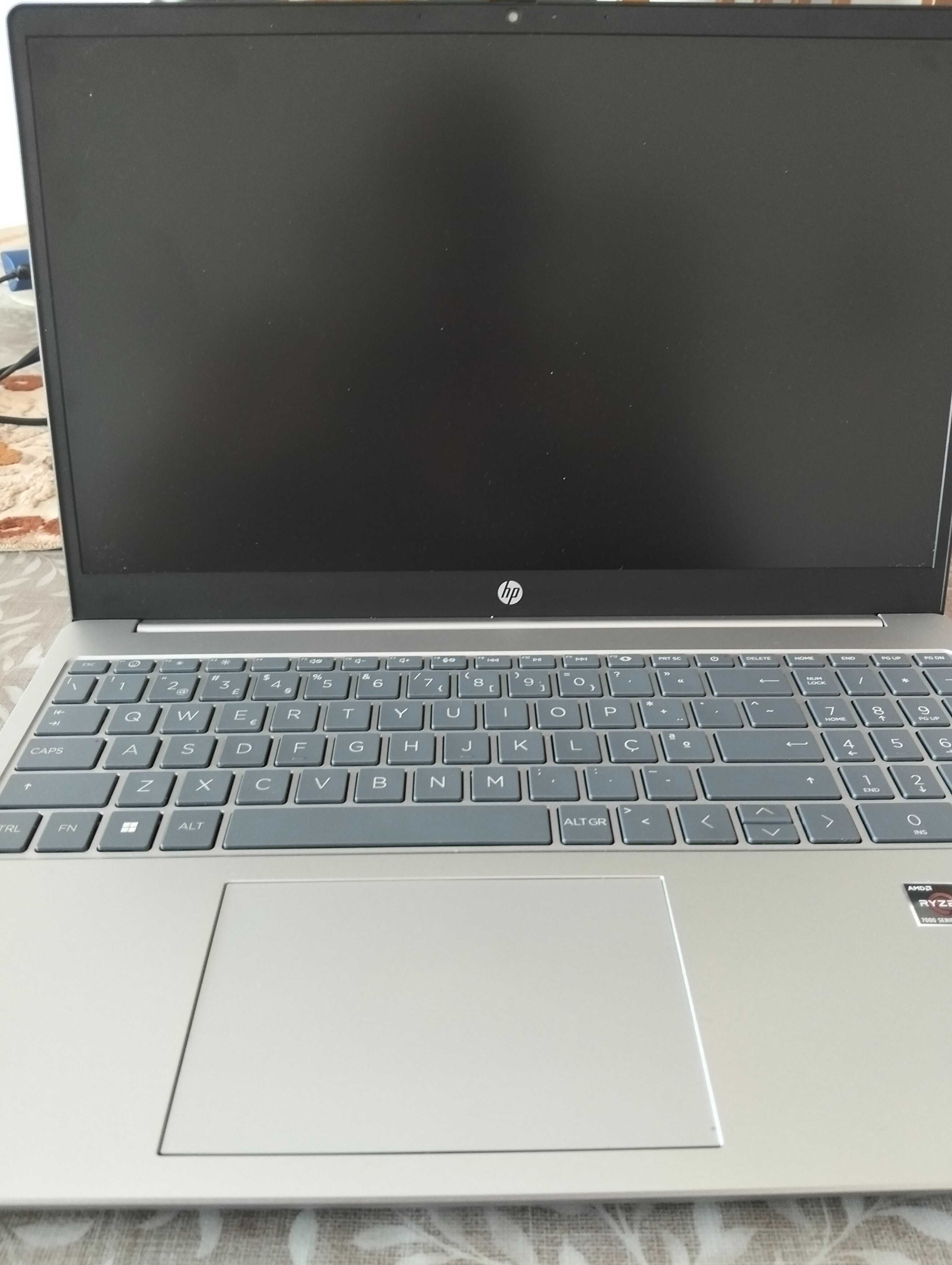 Laptop Hp 15 FC0016NP