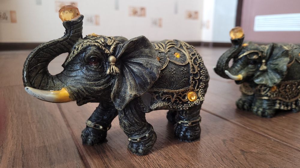 Набір фігурок слоників