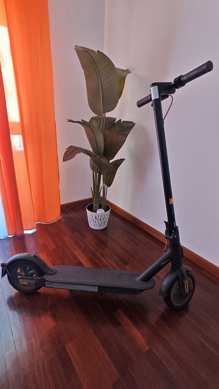 Trotinete Elétrica Mi Electric Scooter Pro 2