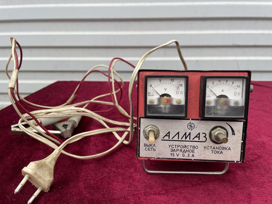 Зарядное устройство Алмаз
