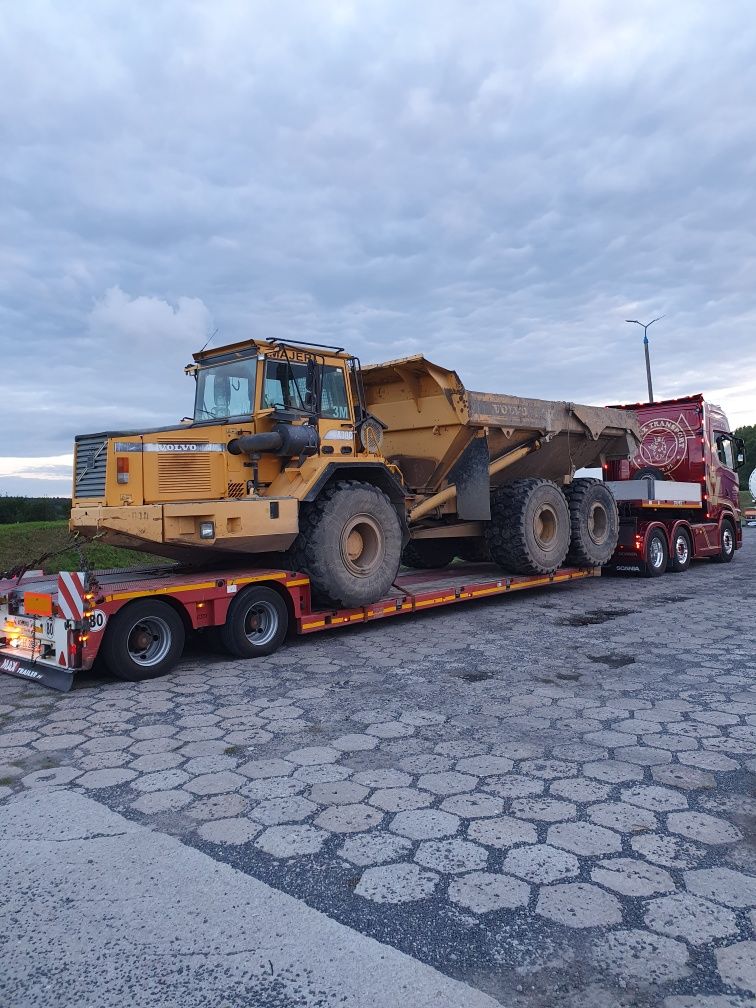 Transport kombajnów sieczkarni opryskiwaczy maszyn domków gabarytów