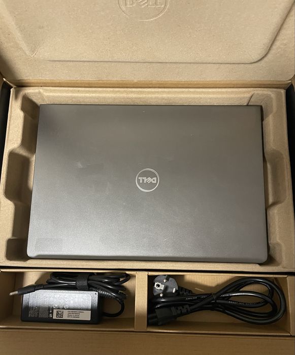 Ноутбук DELL Intel Core i5-7200U + колинки Genius у подарунок.