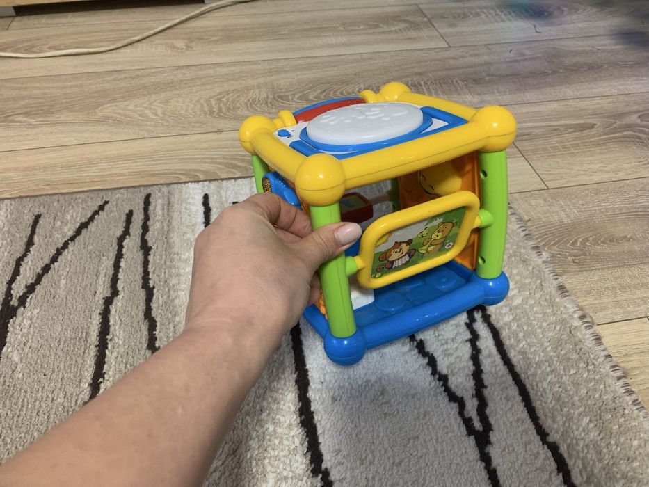 Іграшка ковчег та розвиваючий кубик