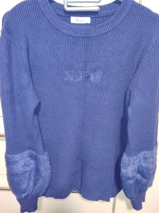 Жіночий   светрик