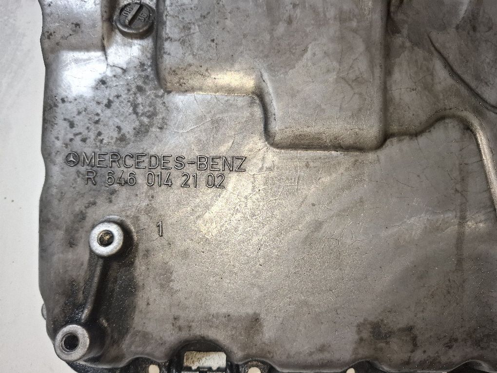 Mercedes w204 2,2 CDi Miska olejowa Gwarancja Wysyłka