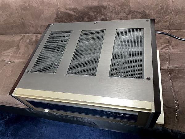 Accuphase P-360 Hi-End wzmacniacz mocy!