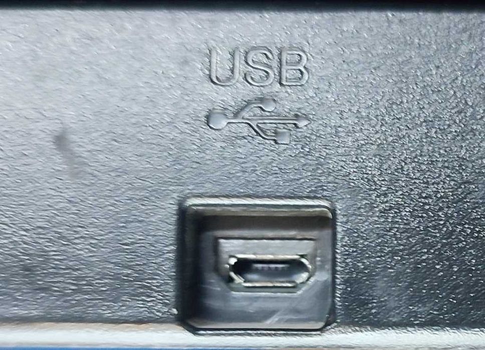 Сканер Epson Perfection V19