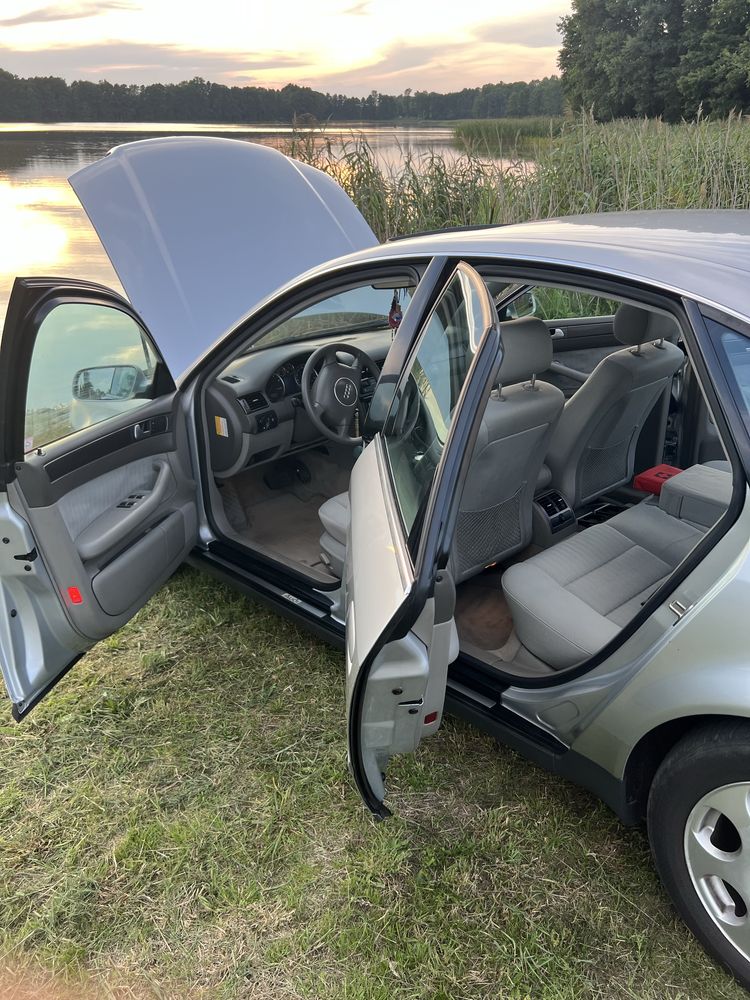 Audi a6c5 1.8t automat xenon szyberdach klima tempomat187tyś lpg Klasa