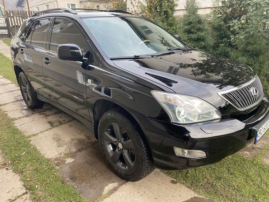 Продається автомобіль Лексус 350 RX