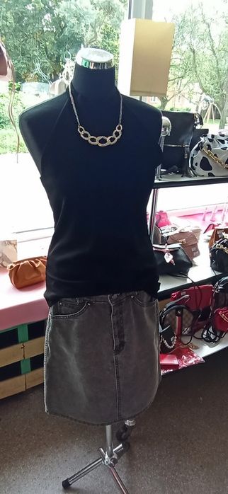 Czarny top typu halter H&M bluzka damska NOWA - sezon wiosna lato 2025