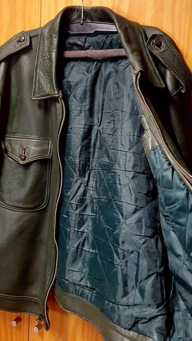 Blusao em pele verde