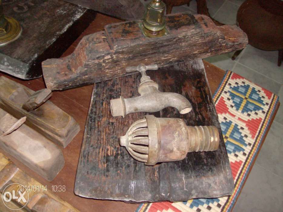 Utensílios antigos em ferro,madeira outeiro da cabeça torres vedras