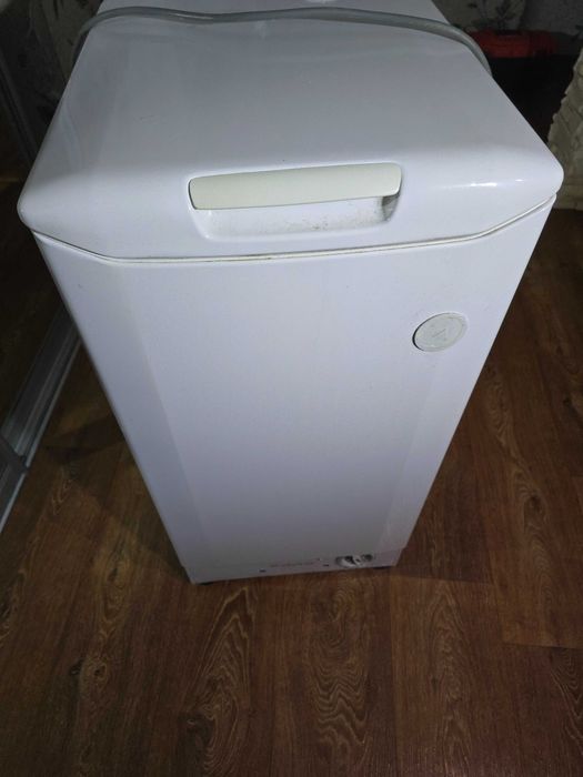 Пральна машина Candy Smart CTY 835 стиральная машина