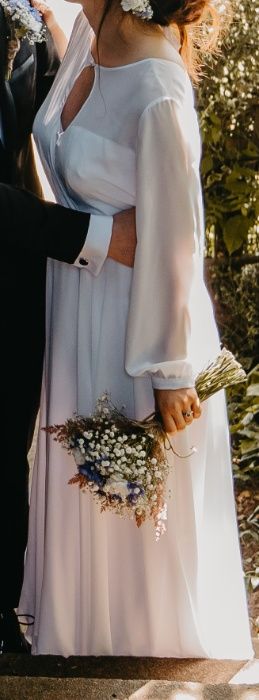 Romantyczna rustykalna biała suknia ślubna krój A