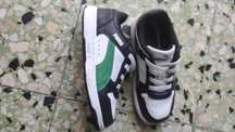 Sapatos Puma de crianza tamanho 27