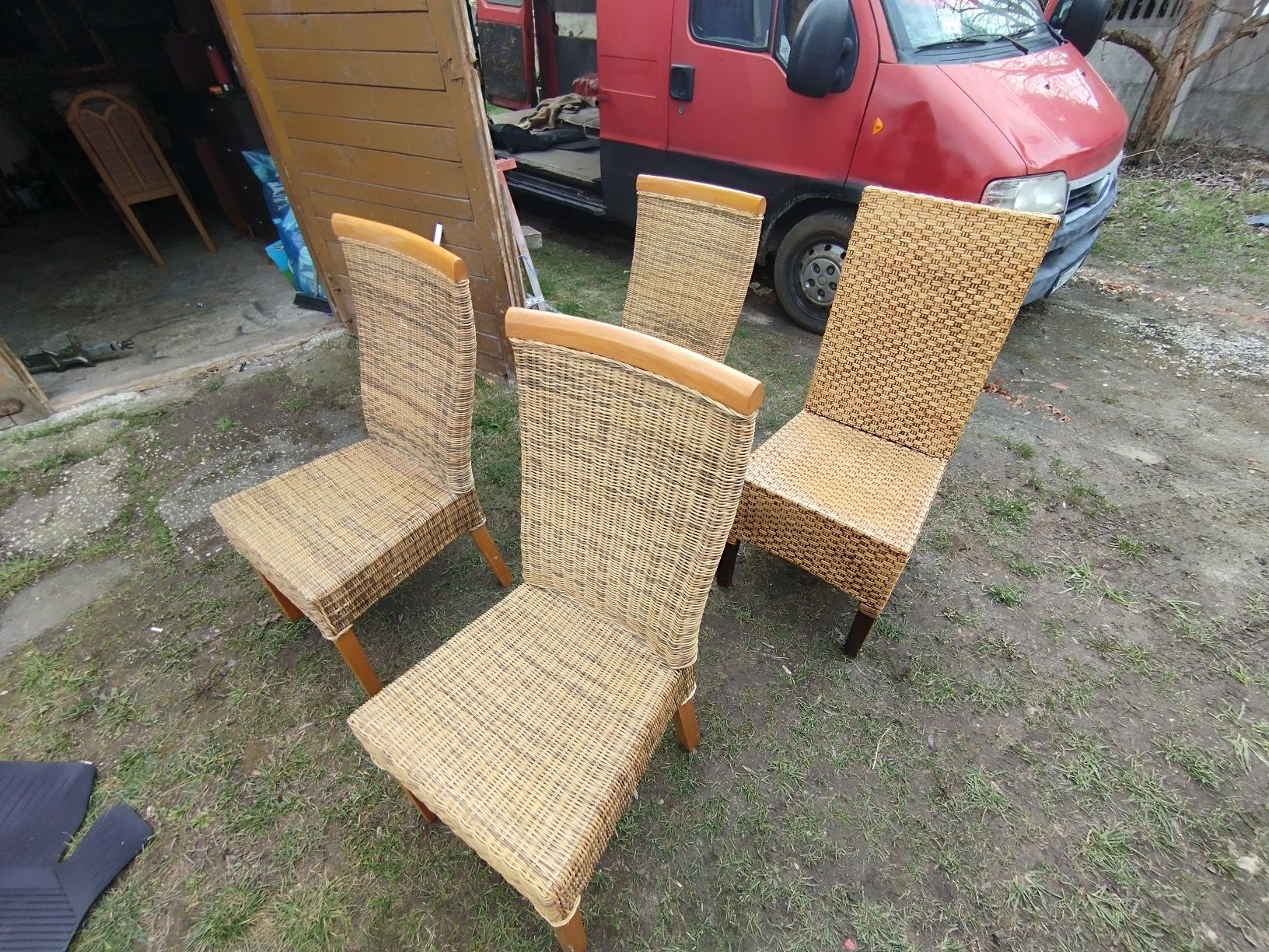 Krzesła ogrodowe wiklina