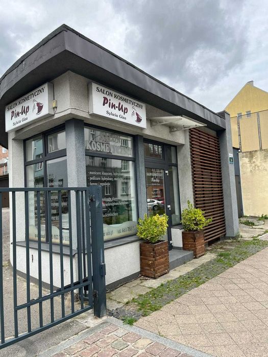 Wynajmę salon kosmetyczny