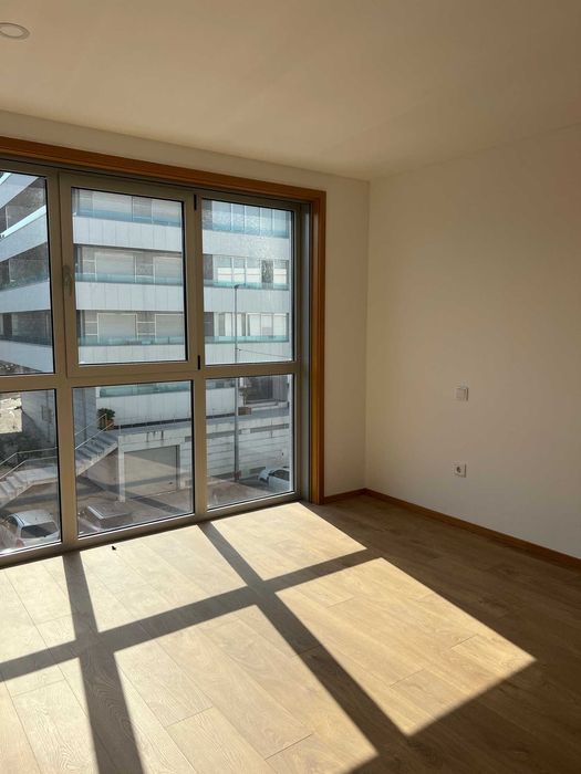 APARTAMENTO T2 PARA ARRENDAR- URGEZES, GUIMARÃES