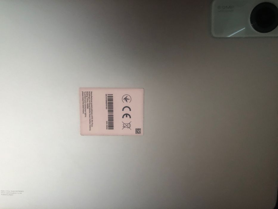 Ipad SE 8/128гб майже новий без царапенки гарантія все є