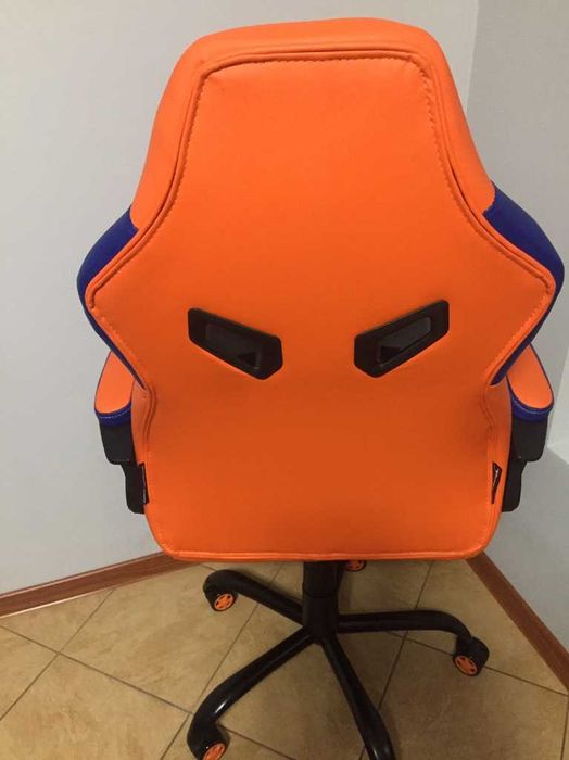 Fotel gamingowy SUBSONIC Dragon Ball Z junior